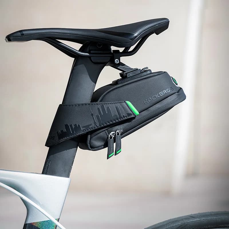 Veľkokapacitná nepremokavá taška pod sedlo bicykla